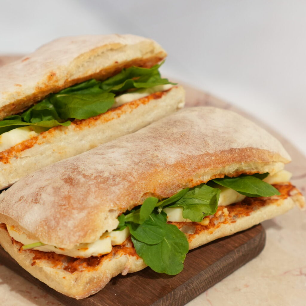 AUS Beyaz Peynirli Soğuk Sandviç